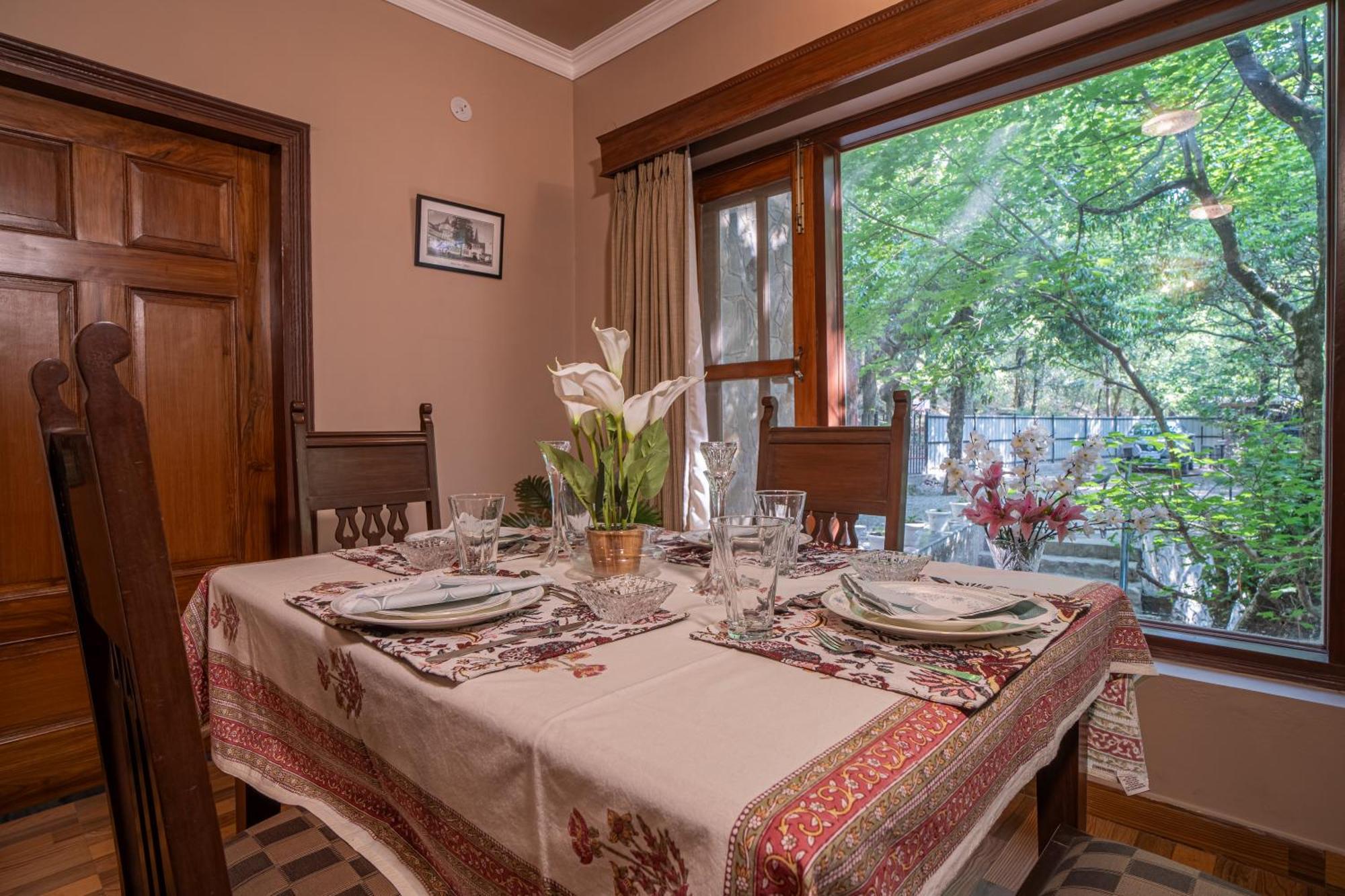 Vienna Forest Villa Nainital Exterior foto