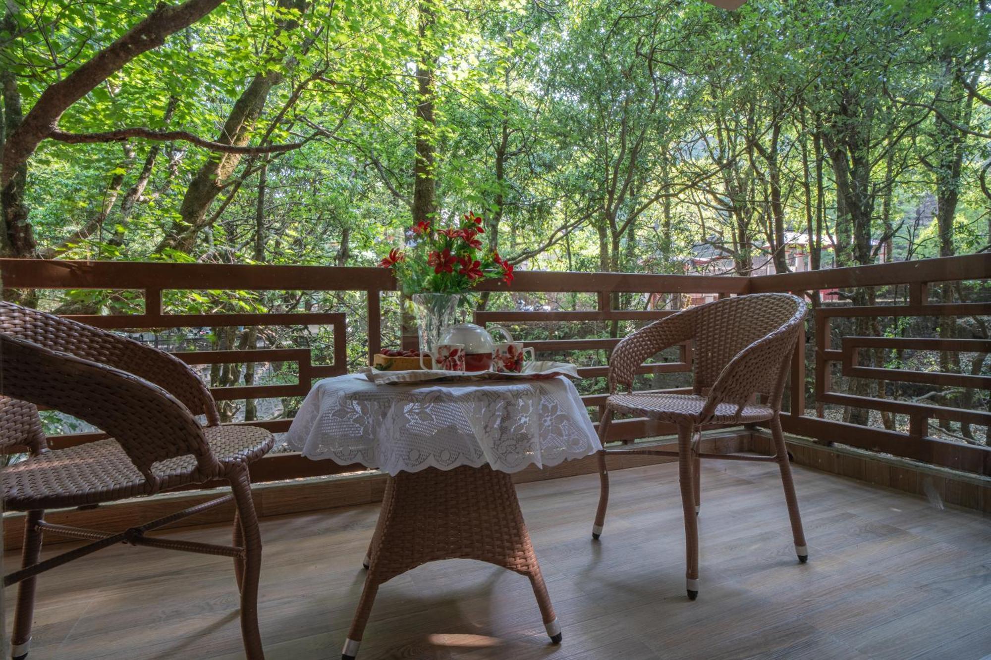 Vienna Forest Villa Nainital Exterior foto